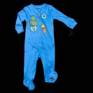 NWT Converse Baby Footie